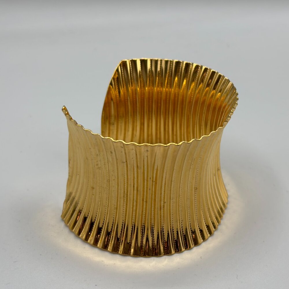 Vintage Midcentury Goldtone Cuff